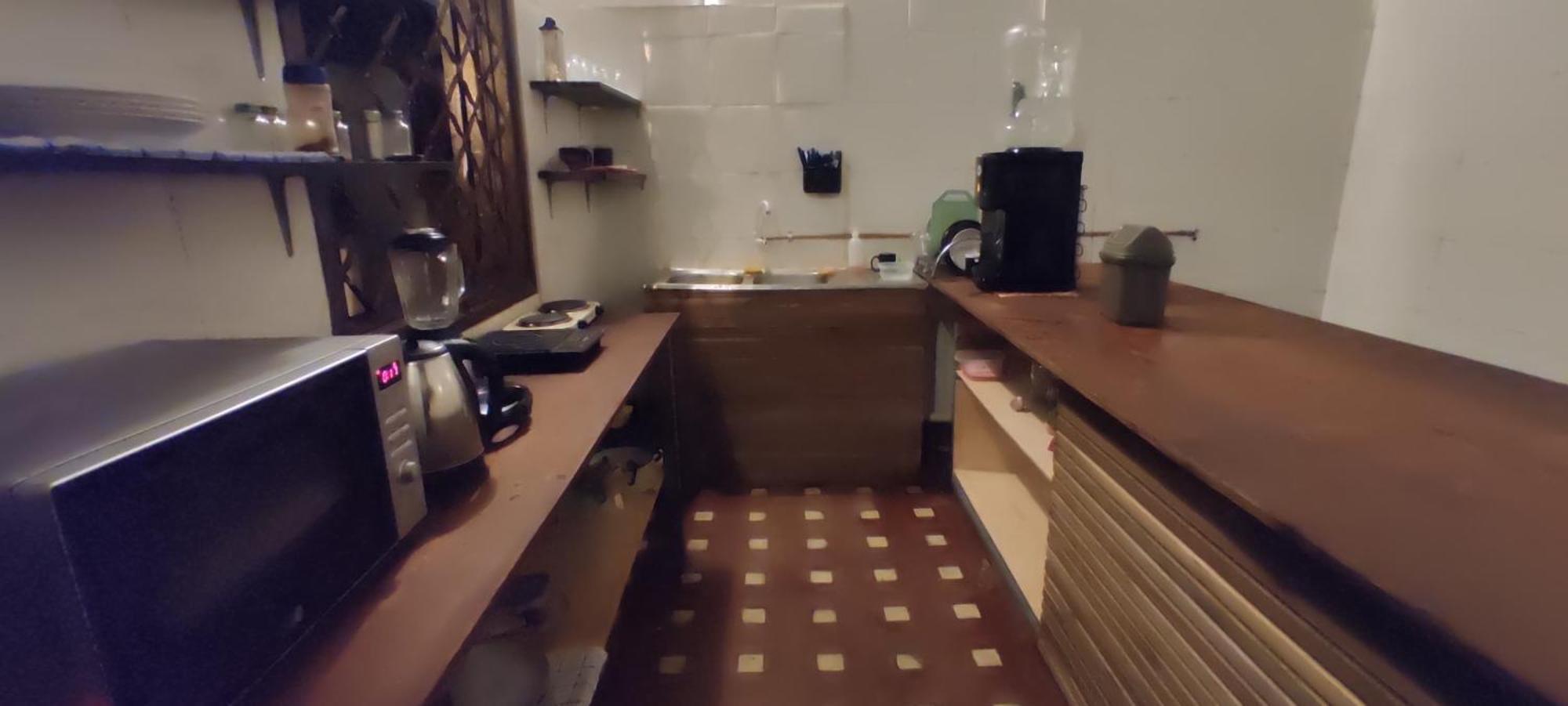 Mediterraneo Youth Hostel 亚松森 外观 照片