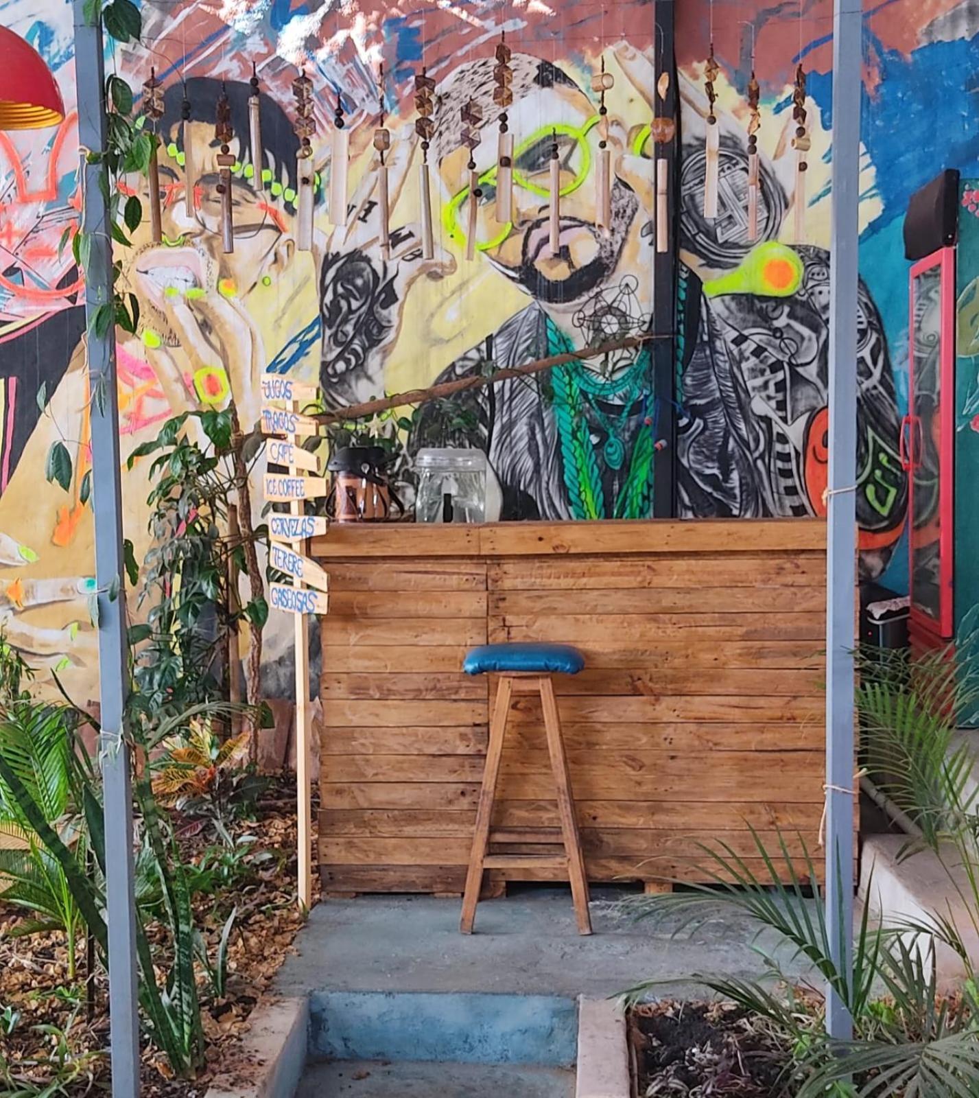 Mediterraneo Youth Hostel 亚松森 外观 照片